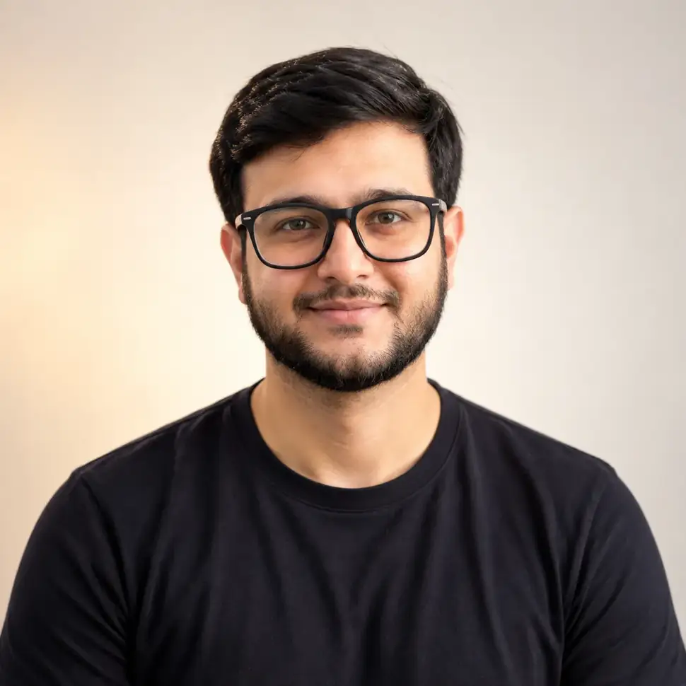 Portrait of Huzefa Abbasi